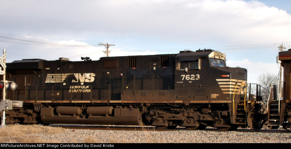 NS 7623